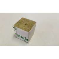 Carton 40mm wrapped cubes - 2250 per carton - Grodan MM PM 40/40