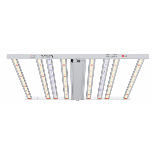 Pro grow 780W EVO LED 2000umols/s - 3 channel spectrum from ProGrow